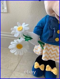 Disney Grand Floridian Mickey & Minnie Standing 22 Plush Flowers Seersucker Tie