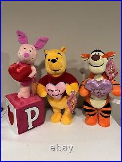 Disney Winnie The Pooh Piglet & Tiger Be My Valentine Porch Plush Greeters NWT