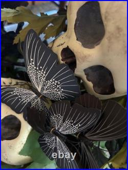 EUC Grandin Road 28 HALLOWEEN Midnight Butterfly Wreath SKULLS Original Box