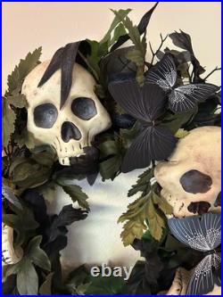 EUC Grandin Road 28 HALLOWEEN Midnight Butterfly Wreath SKULLS Original Box