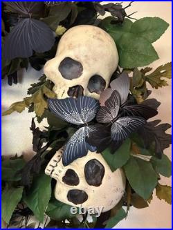 EUC Grandin Road 28 HALLOWEEN Midnight Butterfly Wreath SKULLS Original Box