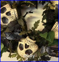 EUC Grandin Road 28 HALLOWEEN Midnight Butterfly Wreath SKULLS Original Box