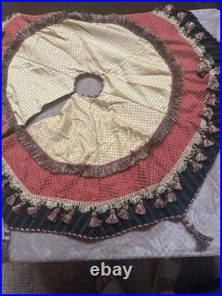Elegant BurgundyGold Satin Green Velvet Christmas Tree Skirt 70 Tassels Reverse