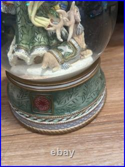 Fitz and Floyd Gregorian Musical Snow Globe We Wish You A Merry Christmas 2007