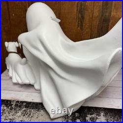 Flying Ghost Walking Dog Statue Decoration TikTok Viral XLARGE Flying Ghost Walking Dog Statue Decoration TikTok Viral XLARGE