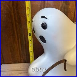 Flying Ghost Walking Dog Statue Decoration TikTok Viral XLARGE Flying Ghost Walking Dog Statue Decoration TikTok Viral XLARGE