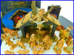 Fontanini 2.5 Lighted 16pc Nativity Stable #50046 1997 with Original Box
