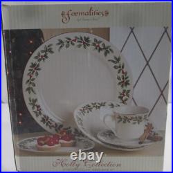 Formalities Baum Bros Christmas Holly Berry 20 pc Dinner Set For 4