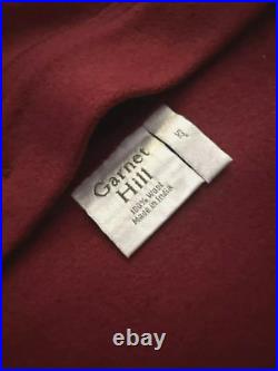 Garnet Hill Christmas Tree Skirt 100% Wool Red with White Star Appliqués Buttons