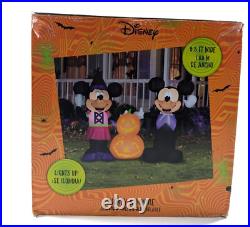 Gemmy 5.5' Wide Airblown Mickey and Minnie withPumpkins Disney Halloween Inflatabl