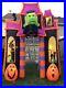 Gemmy_9ft_Lighted_Halloween_Animated_Haunted_House_Archway_Airblown_Inflatable_01_ixe