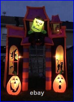 Gemmy 9ft Lighted Halloween Animated Haunted House Archway Airblown Inflatable