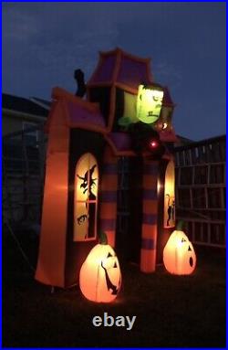 Gemmy 9ft Lighted Halloween Animated Haunted House Archway Airblown Inflatable