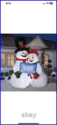 Gemmy Christmas Airblown Inflatable Mixed Media Snow Couple Giant, 10 ft Tall