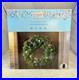 Gemmy_Orchestra_Of_Lights_LED_Lighted_Wreath_01_vlbx