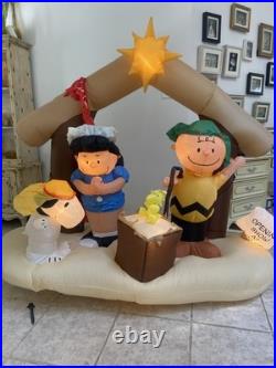 Gemmy Snoopy & Charlie Brown Christmas Play Nativity Scene 6 Feet Tall