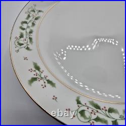 Gibson Christmas Holiday Charm Gold Ivy Trim 20 Piece Set MISSING DINNER PLATES Gibson Christmas Holiday Charm Gold Ivy Trim 20 Piece Set MISSING DINNER PLATES