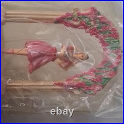 Hallmark Keepsake Barbie Princesses Ornament 2006 Sound Windup Motion Battery
