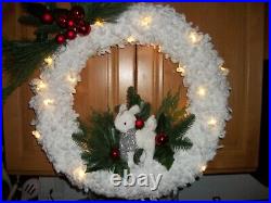 Hand Made Christmas Wreath 24 White Loop Yarn With Battery Operated Lights