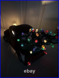 Hand Painted Light Up Christmas Truck Decoration Hand Painted Light Up Christmas Truck Decoration