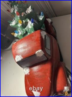 Hand Painted Light Up Christmas Truck Decoration Hand Painted Light Up Christmas Truck Decoration
