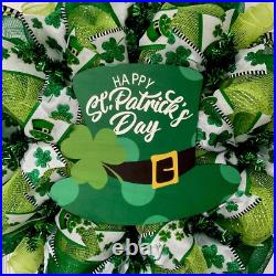 Happy St Patrick's Day Wreath with Leprechaun Hat