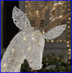 Holiday 65 Deer Jumping LED Indoor & Outdoor 160L