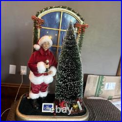 Holiday Creations Bing Crosby Sings White Christmas Lights Up Holiday