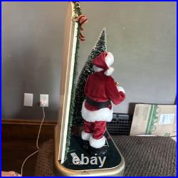 Holiday Creations Bing Crosby Sings White Christmas Lights Up Holiday