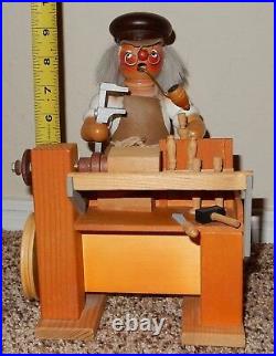 Holzkunst Christian Ulbricht Wooden Wood Shop Worker Workbench Woodworking READ