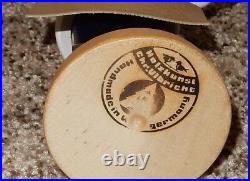 Holzkunst Christian Ulbricht Wooden Wood Shop Worker Workbench Woodworking READ