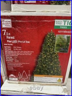 Home Accents Holiday 7.5ft Forest Pine LED Pre-Lit Artificial Christmas Tree T16
