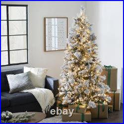 Home Heritage Snowdrift 7.5' PreLit Artificial Tree, Berries/Pinecones (Used)