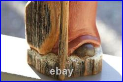 Home decor, wooden Santa, Winter, Christmas, skis, excellent condition
