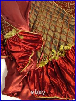 Huge 80 Christmas Tree Skirt Luxurious Elegant Thick & Puffy Decorations RARE