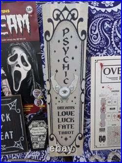 Huge Halloween Decorations Gothic Decor LOT Myers Freddie Beetlejuice Spooky