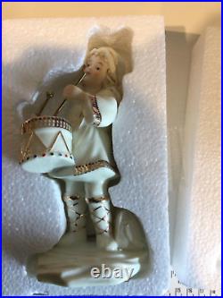 Jade Porcelain 14 Piece Nativity Set Ivory with Gold and Colors Bon Ton Free Ship