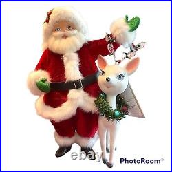 KATHERINE'S COLLECTION Mistletoe Santa White Reindeer Wreath Figurine NEW COA