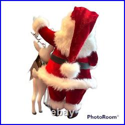 KATHERINE'S COLLECTION Mistletoe Santa White Reindeer Wreath Figurine NEW COA