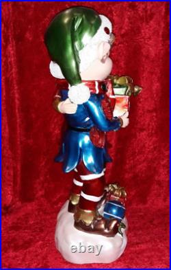 KRINGLE EXPRESS Indoor/Outdoor Elf Duo Boy & Girl Resin Light Up 6 Hour Timer