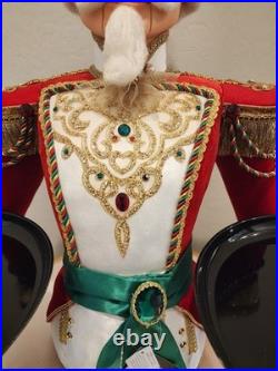 Katherine's Collection Nutcracker Server 26 InchesBEAUTIFUL