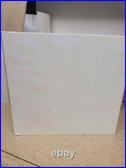 Kendra Scott 12 Days of Joy Bestsellers Box in Gold MSRP $325