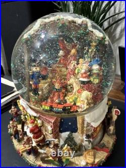 Kirkland Signature Musical Snow Globe Santa Claus Is Coming To Town Toy Shop