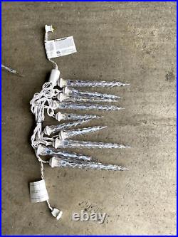 LED Cool White Icicle String Lights (12) LED Cool White Icicle String Lights (12)