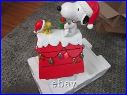Large 20in Peanuts Snoopy and Woodstock on Lighted LED Christmas Doghouse