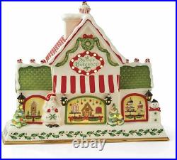 Lenox Hosting the Holidays Light-Up Musical Bakeshop Centerpiece Christmas $320