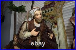 Living Home Deluxe Large Fine Porcelain Nativity 16-Piece Set With Fabric Detail