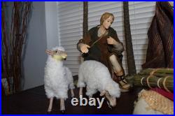 Living Home Deluxe Large Fine Porcelain Nativity 16-Piece Set With Fabric Detail