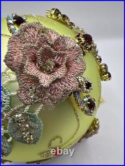 Mark Roberts Christmas 2024 Kings Jewel Ball Ornament Lt Green 5 New 40 Of 500 Mark Roberts Christmas 2024 Kings Jewel Ball Ornament Lt Green 5 New 40 Of 500