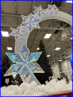 Member's Mark 8' Pre-Lit Snowflake Outdoor Holiday Decor